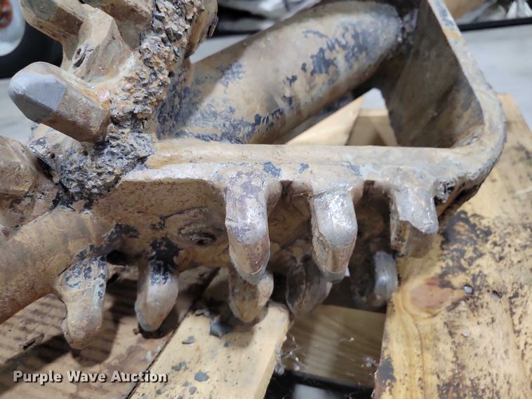 image for item EA2656 14