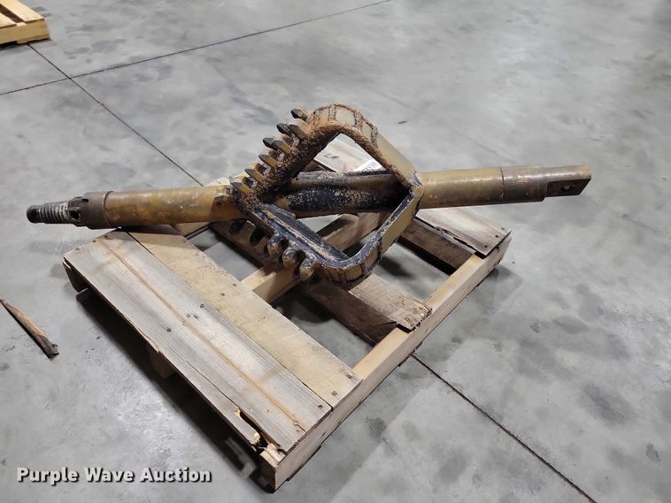 image for item EA2659 16