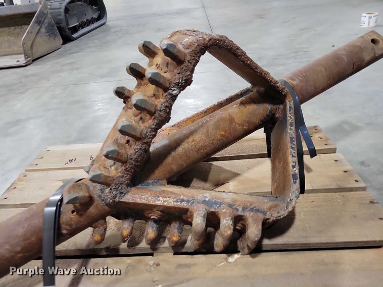 image for item EA2660 18