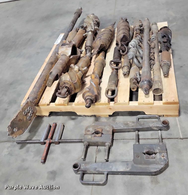 image for item EA2661 Drill tools