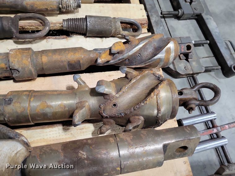 image for item EA2661 Drill tools