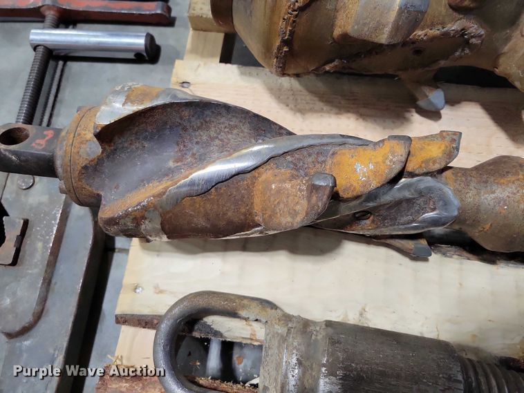 image for item EA2661 Drill tools