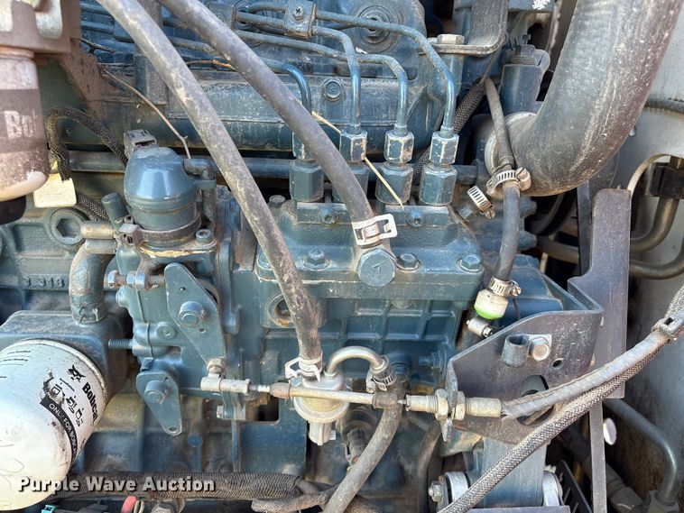 image for item EA6992 2005 Bobcat T300 tracked skid steer loader