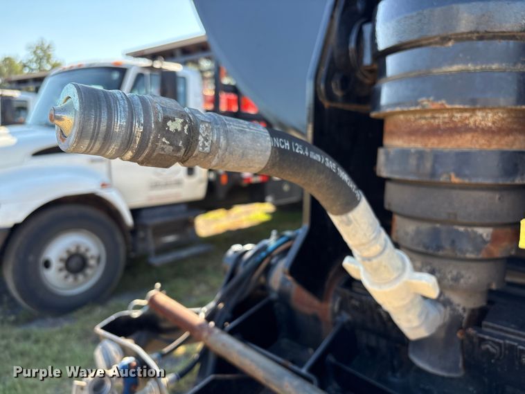 image for item EA6993 2020 Clement Texstar TEXSTAR3226 end dump trailer