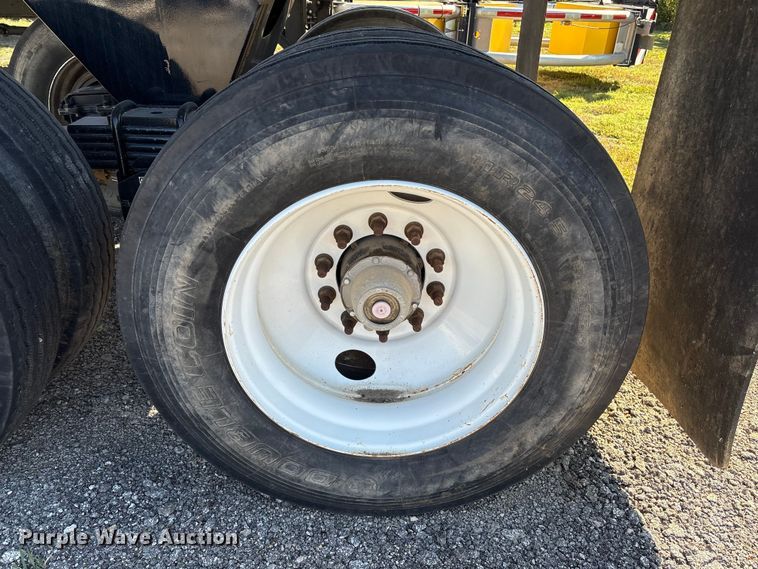 image for item EA6993 2020 Clement Texstar TEXSTAR3226 end dump trailer