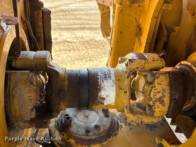 image for item EA7553 2007 John Deere 300D articulated haul truck