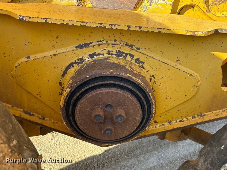 image for item EA7553 2007 John Deere 300D articulated haul truck