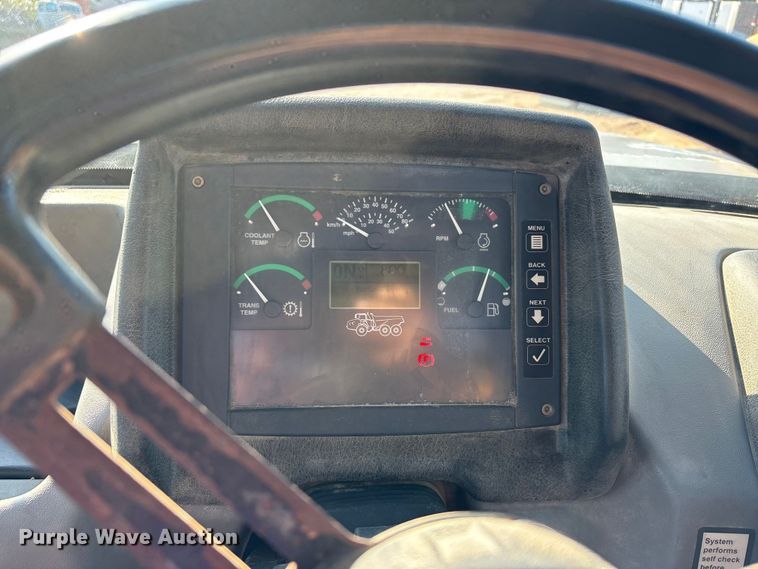 image for item EA7553 2007 John Deere 300D articulated haul truck