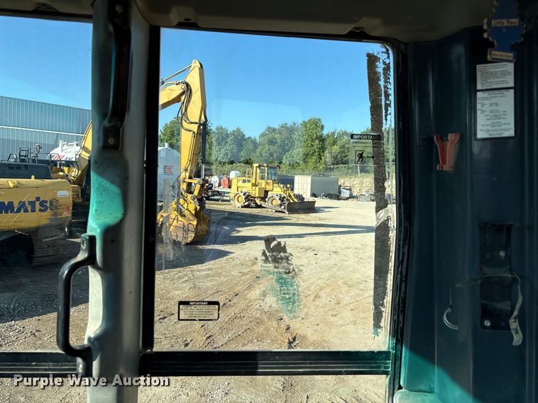 image for item EA7553 2007 John Deere 300D articulated haul truck