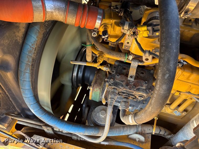 image for item EA7553 2007 John Deere 300D articulated haul truck