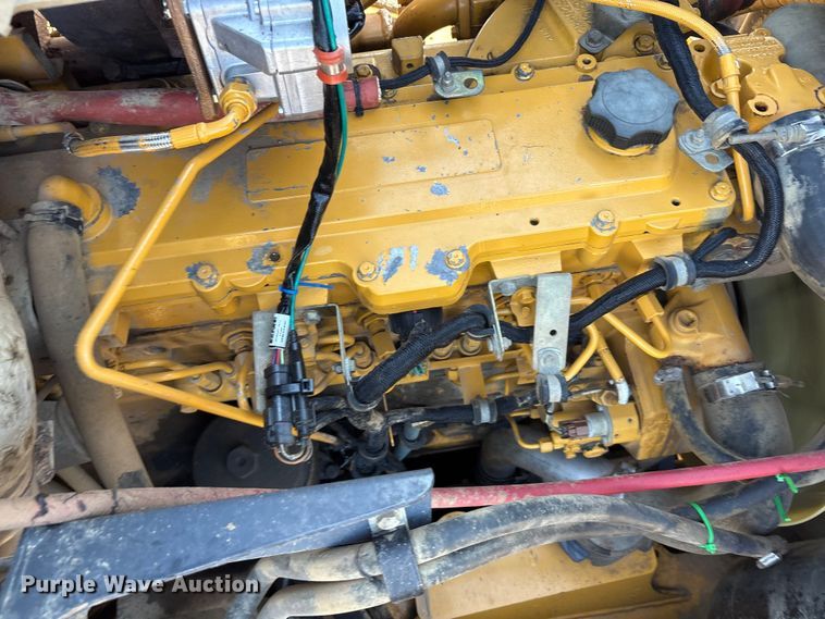 image for item EA7553 2007 John Deere 300D articulated haul truck