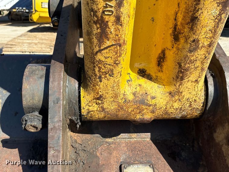 image for item EA7554 2019 Komatsu PC360LCi-11 excavator