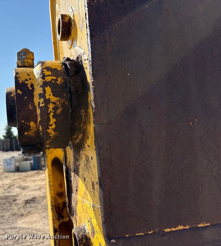 image for item EA7554 2019 Komatsu PC360LCi-11 excavator