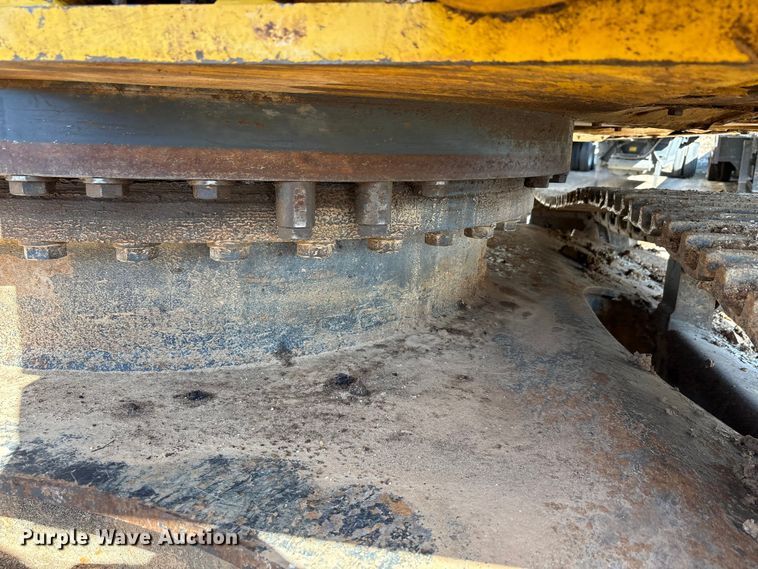 image for item EA7554 2019 Komatsu PC360LCi-11 excavator