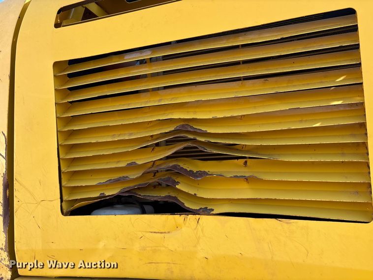 image for item EA7554 2019 Komatsu PC360LCi-11 excavator