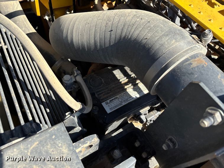 image for item EA7554 2019 Komatsu PC360LCi-11 excavator