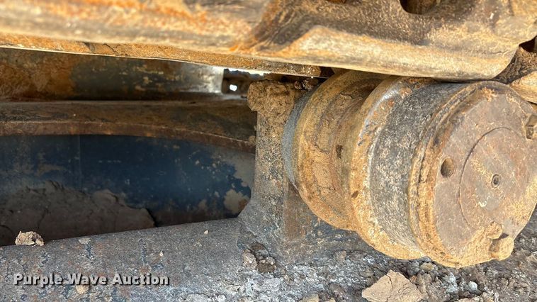 image for item EA7554 2019 Komatsu PC360LCi-11 excavator