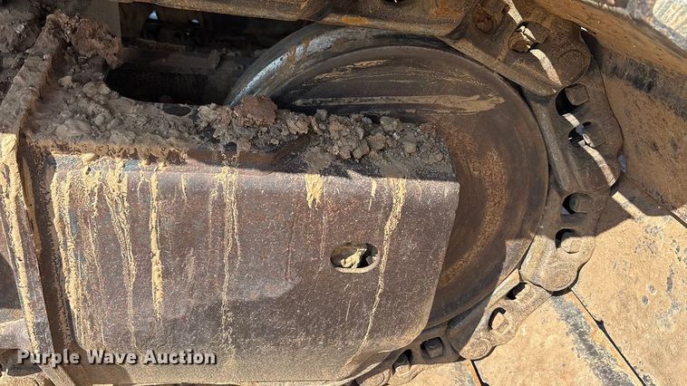 image for item EA7554 2019 Komatsu PC360LCi-11 excavator