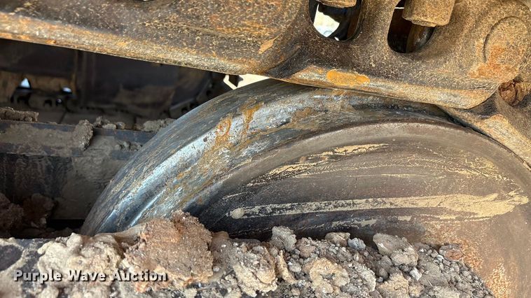 image for item EA7554 2019 Komatsu PC360LCi-11 excavator