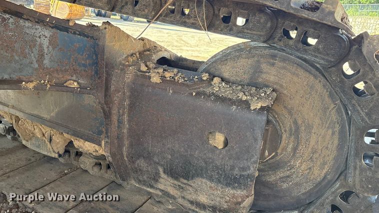 image for item EA7554 2019 Komatsu PC360LCi-11 excavator