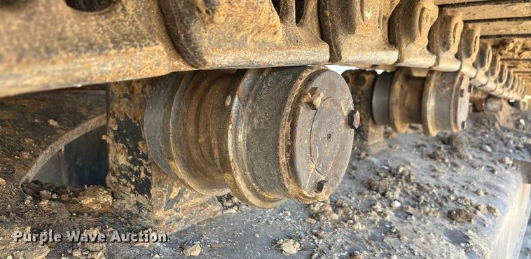 image for item EA7554 2019 Komatsu PC360LCi-11 excavator