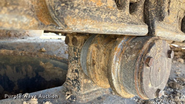 image for item EA7554 2019 Komatsu PC360LCi-11 excavator