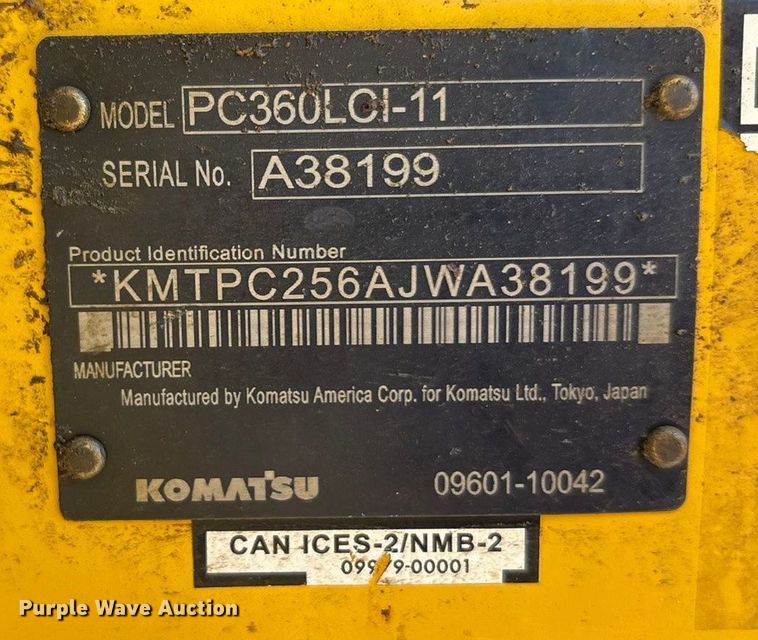 image for item EA7554 2019 Komatsu PC360LCi-11 excavator