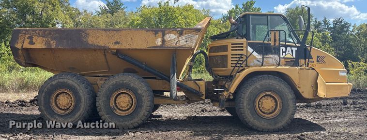 image for item EA7555 2012 Caterpillar 730 articulated haul truck