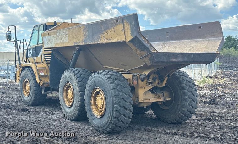 image for item EA7555 2012 Caterpillar 730 articulated haul truck