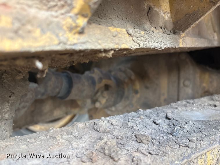 image for item EA7555 2012 Caterpillar 730 articulated haul truck