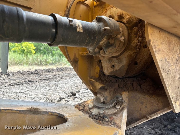 image for item EA7555 2012 Caterpillar 730 articulated haul truck