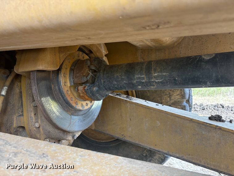 image for item EA7555 2012 Caterpillar 730 articulated haul truck