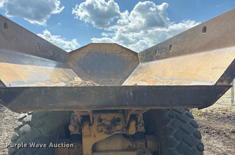 image for item EA7555 2012 Caterpillar 730 articulated haul truck