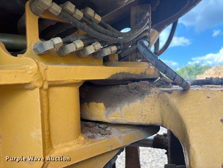 image for item EA7555 2012 Caterpillar 730 articulated haul truck