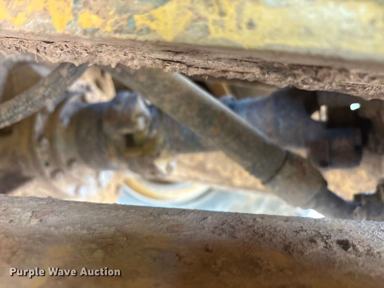 image for item EA7555 2012 Caterpillar 730 articulated haul truck