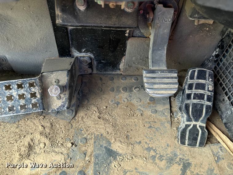 image for item EA7555 2012 Caterpillar 730 articulated haul truck