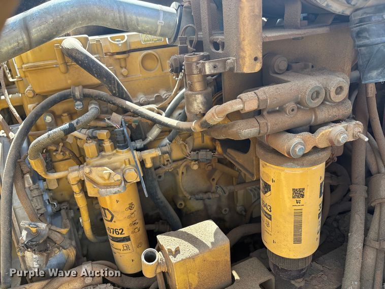 image for item EA7555 2012 Caterpillar 730 articulated haul truck