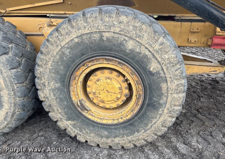 image for item EA7555 2012 Caterpillar 730 articulated haul truck