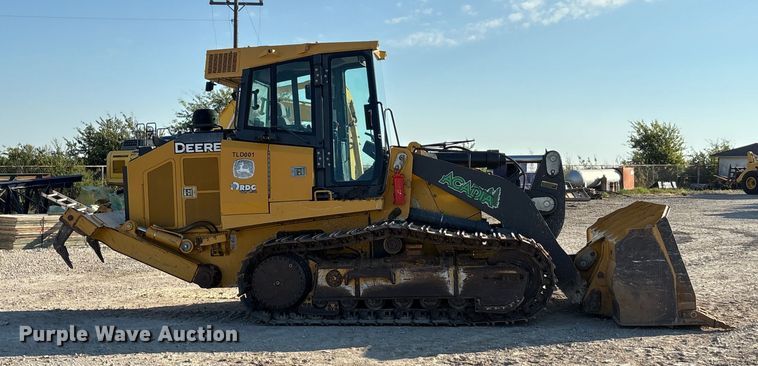 image for item EA7565 2017 John Deere 655K track loader