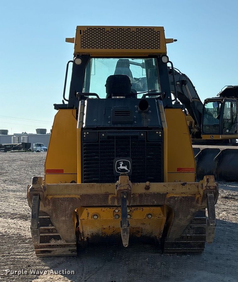 image for item EA7565 2017 John Deere 655K track loader