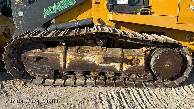 image for item EA7565 2017 John Deere 655K track loader