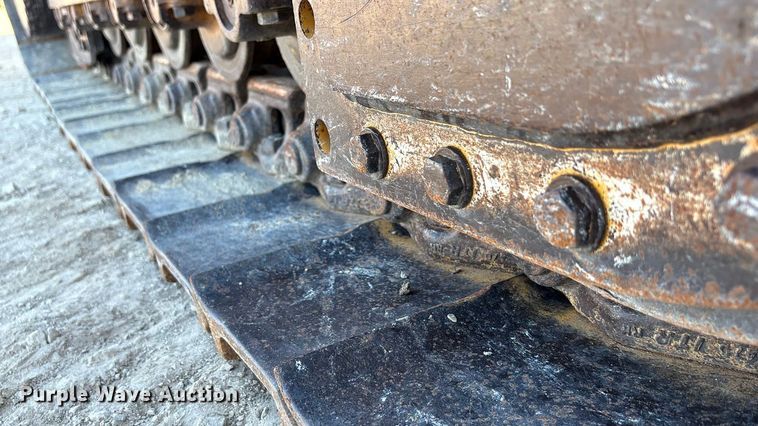 image for item EA7565 2017 John Deere 655K track loader