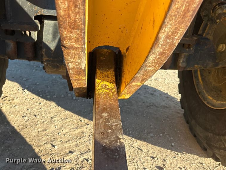 image for item EA7566 2017 Komatsu WA320-8 wheel loader