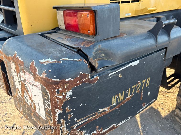 image for item EA7566 2017 Komatsu WA320-8 wheel loader