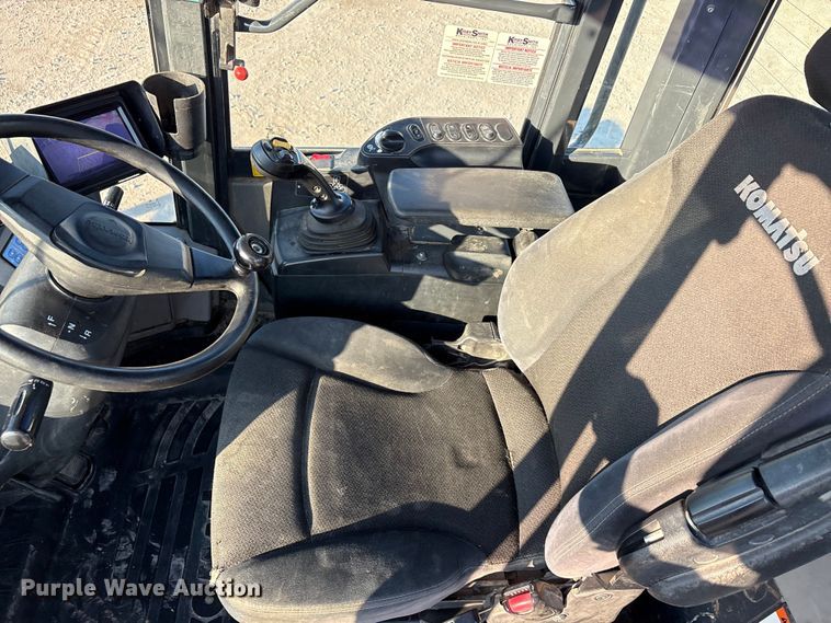 image for item EA7566 2017 Komatsu WA320-8 wheel loader