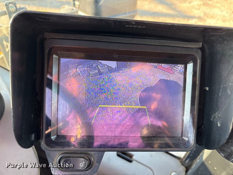 image for item EA7566 2017 Komatsu WA320-8 wheel loader