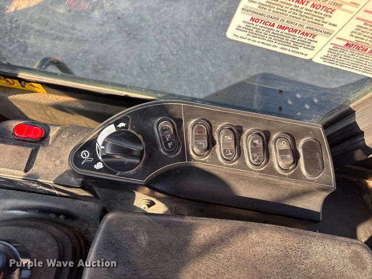 image for item EA7566 2017 Komatsu WA320-8 wheel loader