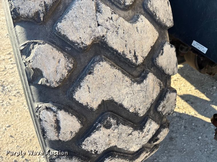 image for item EA7566 2017 Komatsu WA320-8 wheel loader