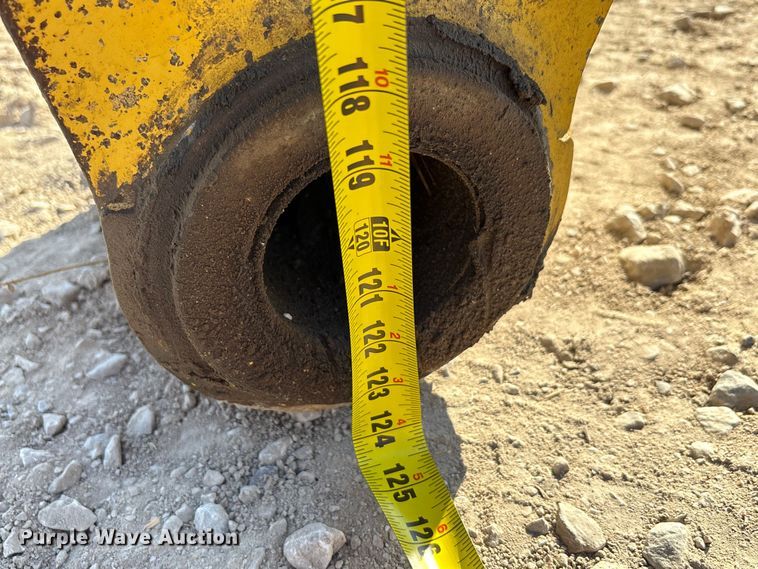 image for item EA7567 2019 Komatsu PC360LC-11 excavator