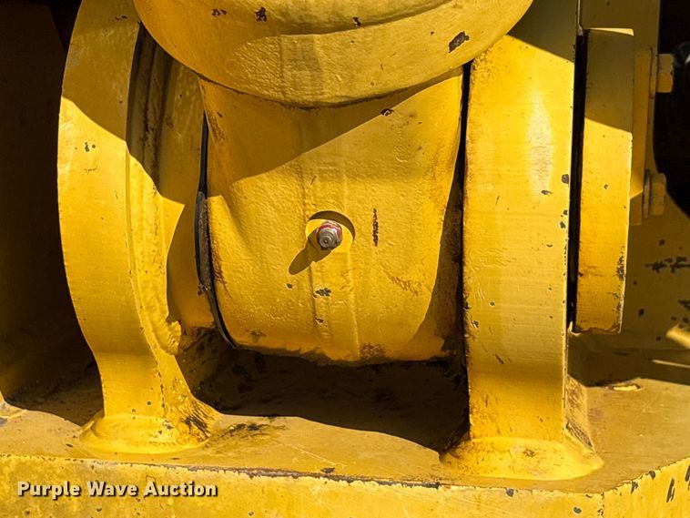 image for item EA7567 2019 Komatsu PC360LC-11 excavator